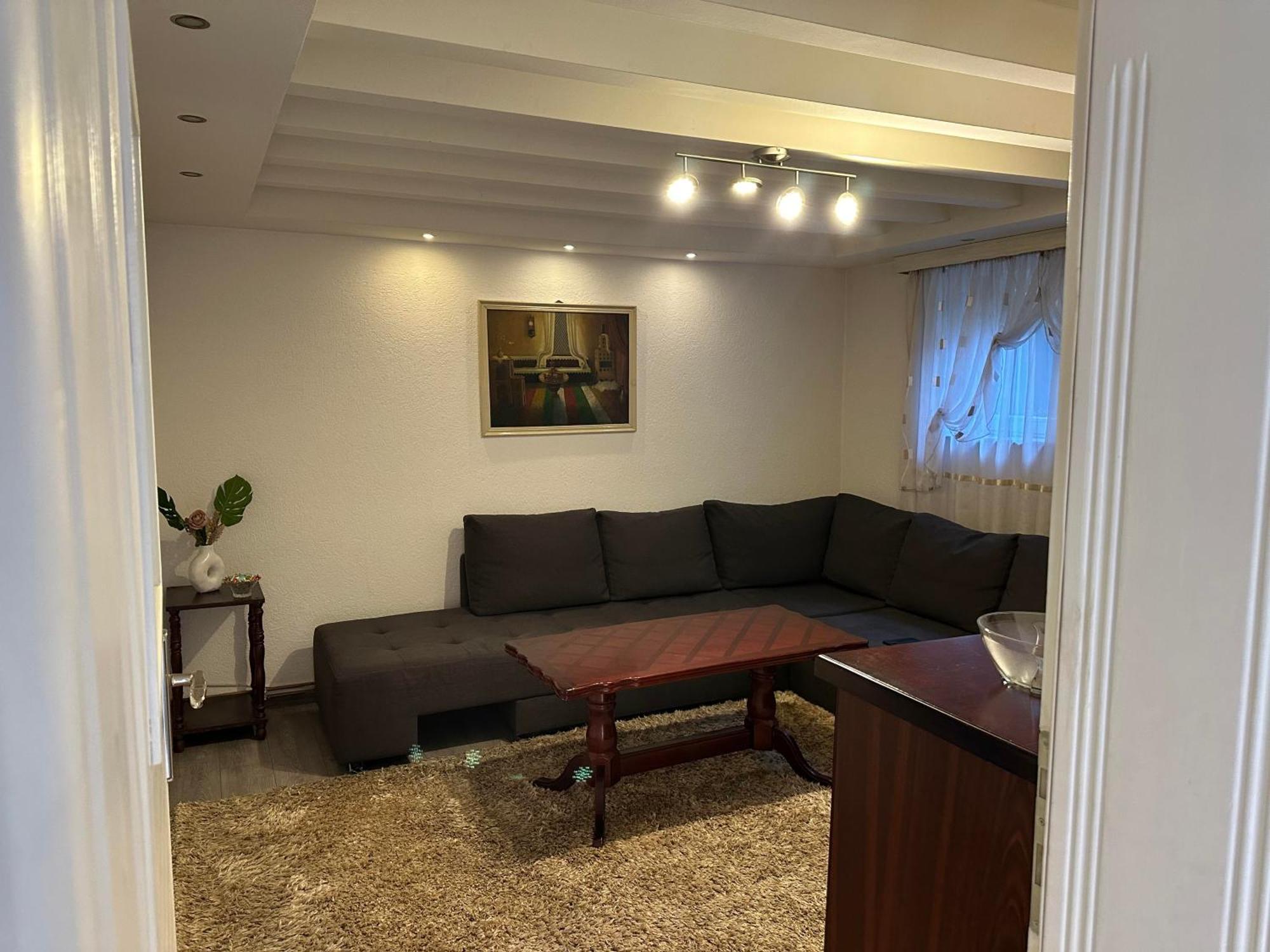 Guesthouse Mema Сараєво Екстер'єр фото
